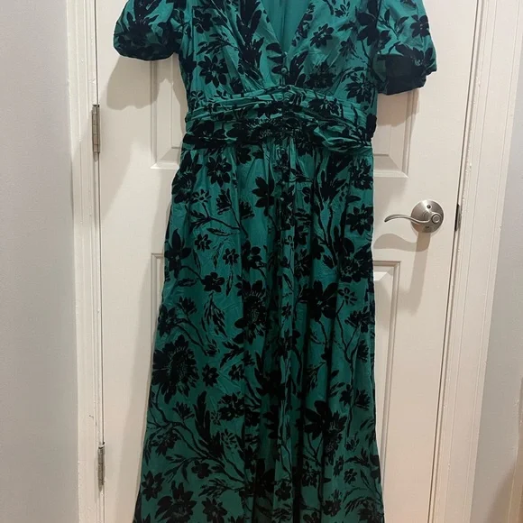 Anthropologie | Dresses | Anthropologie Dress In Green And Black Floral |  Poshmark